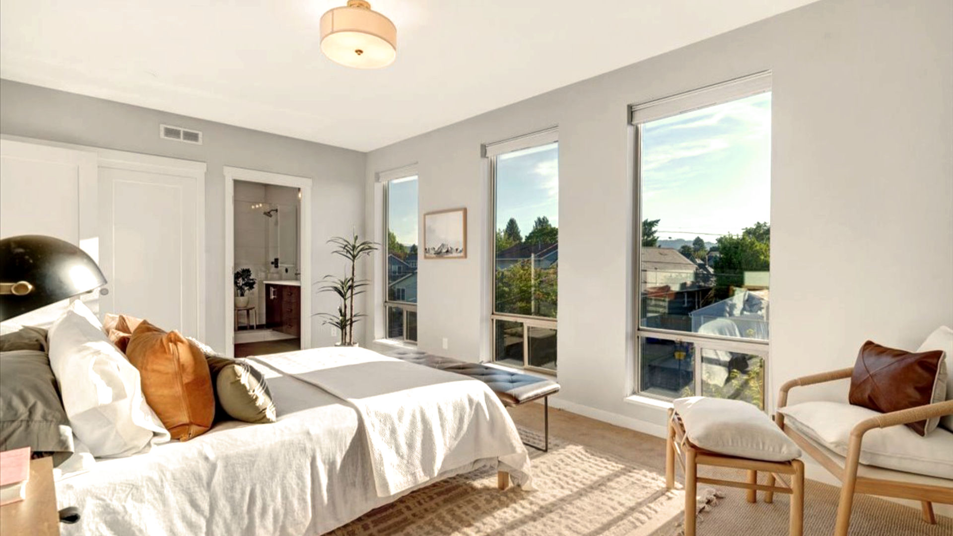 007-Photo-Bedroom